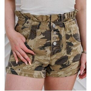 Stevie + Alice Dakota shorts NWT